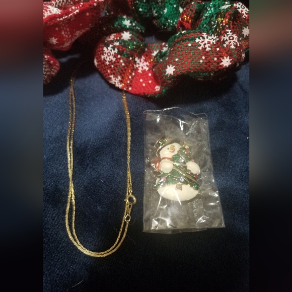 Snowman pin or pendant - Picture 2 of 3